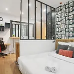 Elegant Bright In Prestigious 7th Arrondissement Lägenhet