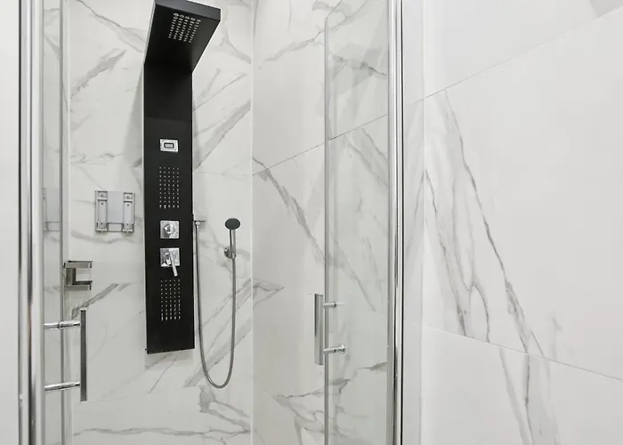 Elegant Bright In Prestigious 7th Arrondissement